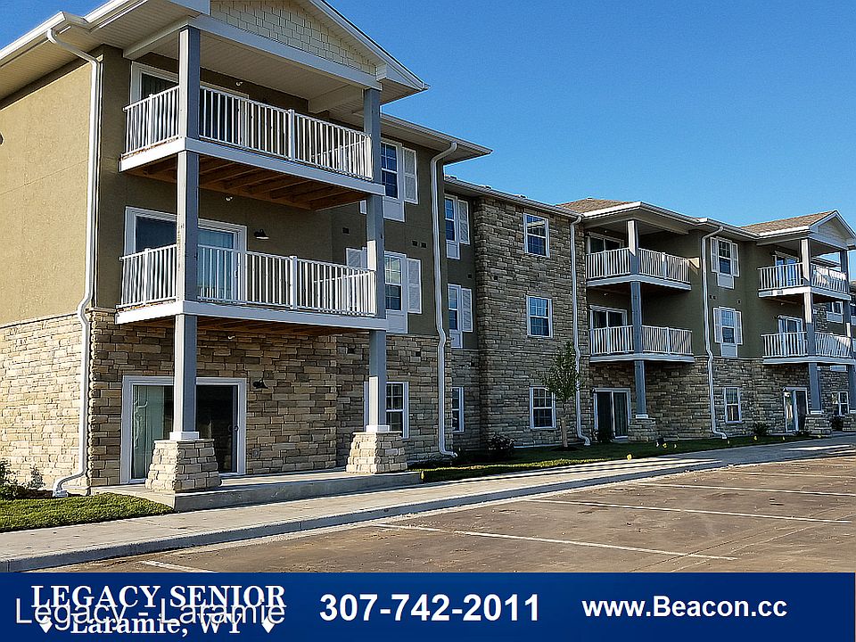 1st image of 1621 Crystal Ct #305