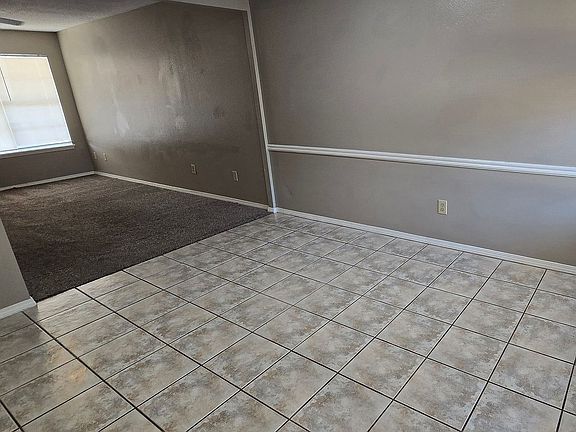 3rd image of 400 Birch St #11