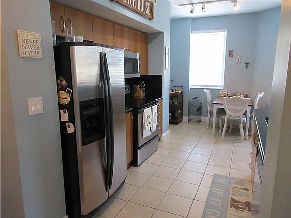 3rd image of 255 NE 3rd Ave #2309