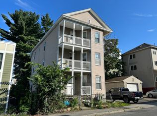78 Hollis St, Worcester, MA 01610