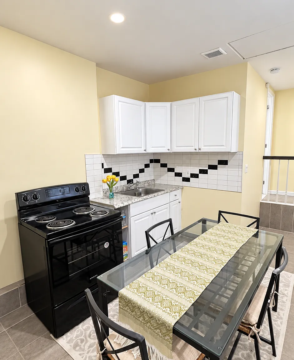 1 bed, $1,700 — Photo 2