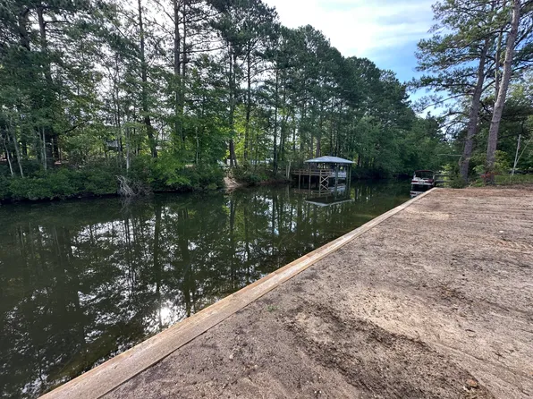 1275 Hudson Rd, Summerton, SC 29148