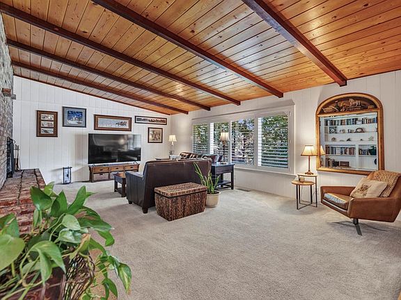 2nd image of 1130 Larkin Way
