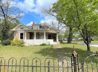 62 W Tate St, Elberton, GA 30635