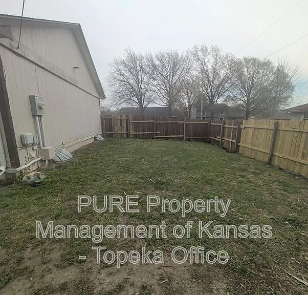 2605 SW Osborn Rd — Photo 11
