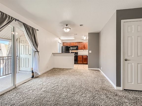 3rd image of 5281 River Glen Dr Unit 216
