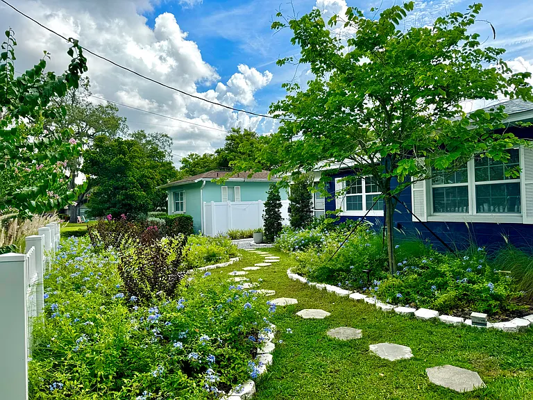 115 N Hampton Ave — Photo 3