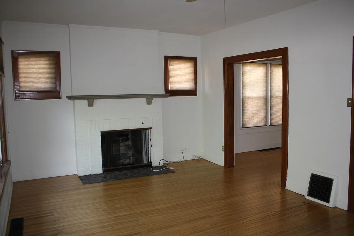 Building Photo - 519 S Fess Ave
