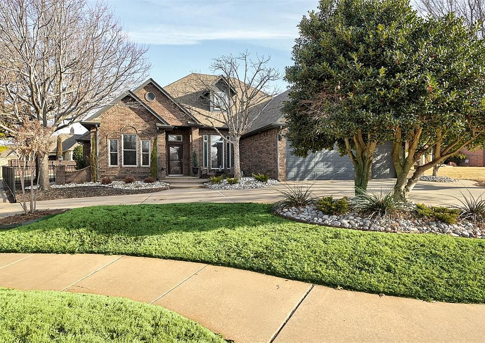 1st image of 1309 Sandstone Dr