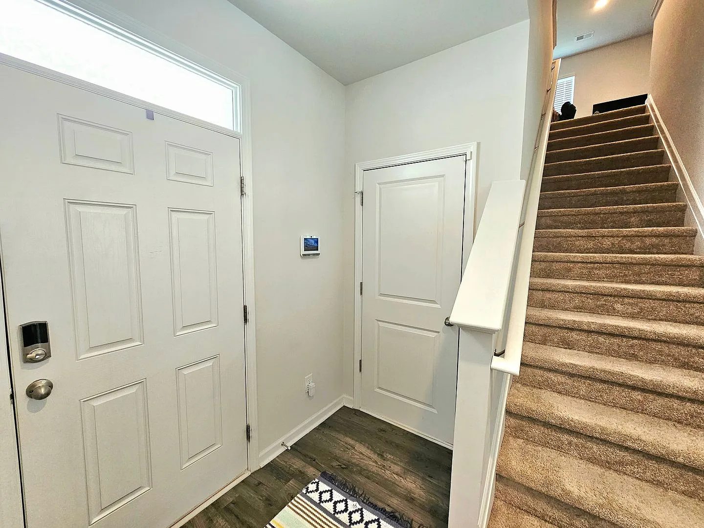 Beautiful Home 4 Bedroom 2.5 Bath — Photo 3