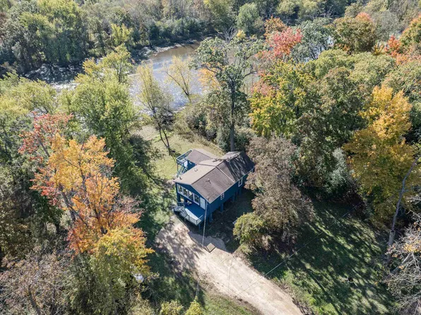 N6448 W Lane Rd, Portage, WI 53901