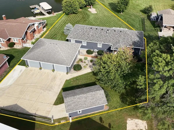 96 Lakeshore Dr, Lake View, IA 51450