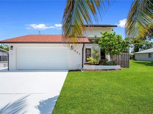 663 110th Ave N, Naples, FL 34108