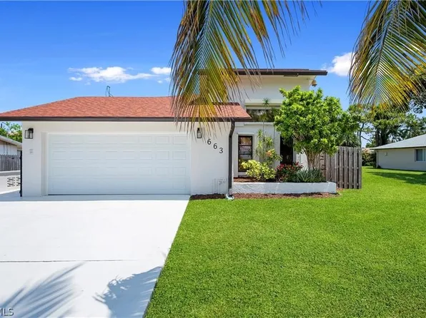 663 110th Ave N, Naples, FL 34108