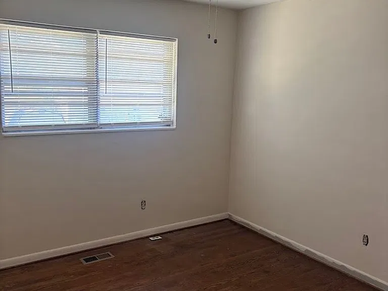 3318 Custer Ct — Photo 5