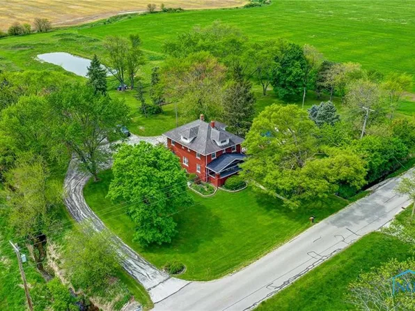 3201 Ayers Rd, Millbury, OH 43447