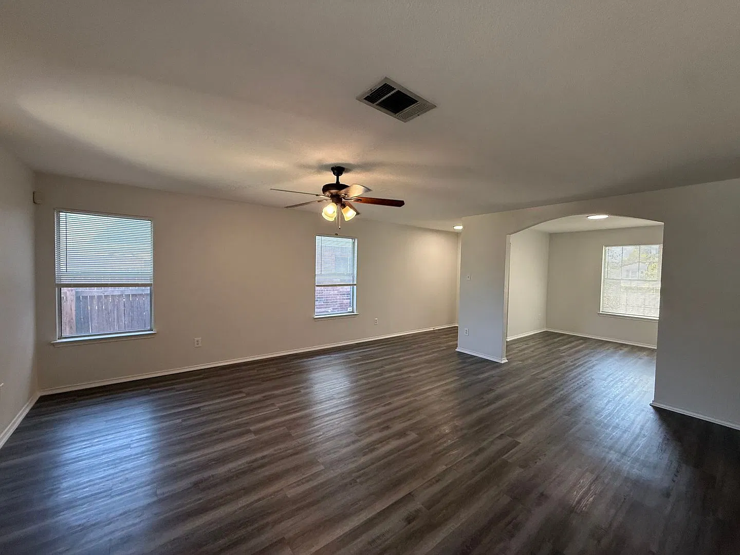 3913 Haley's Way 78664| 3 bed 2 bath 2 Car Garage $1995 — Photo 3