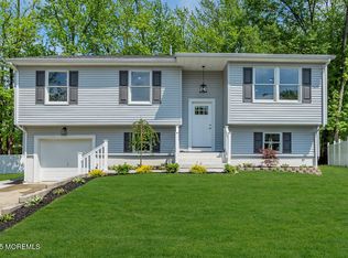 16 Nevada Dr, Hazlet, NJ 07730
