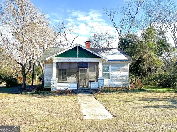 430 Park St, Millen, GA 30442