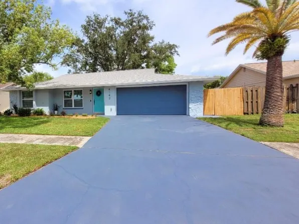 4142 Sawgrass Blvd, New Port Richey, FL 34653