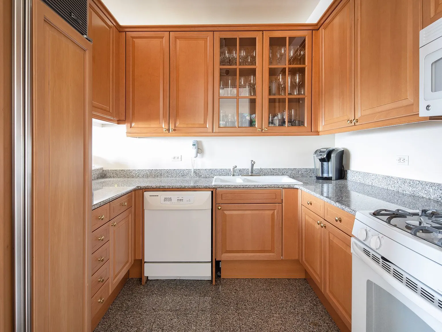 101 West 67th Street — Photo 4