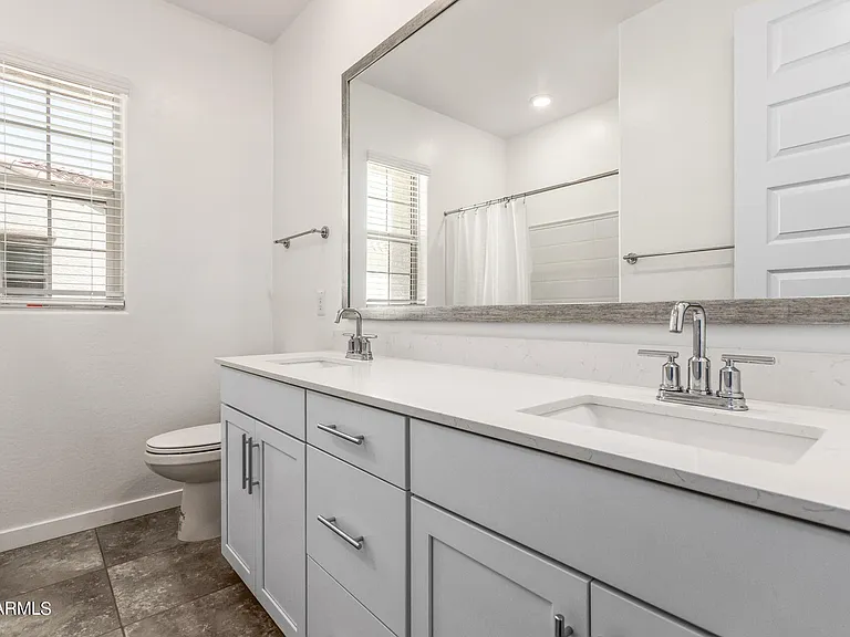 4077 S Sabrina Dr #5 — Photo 35