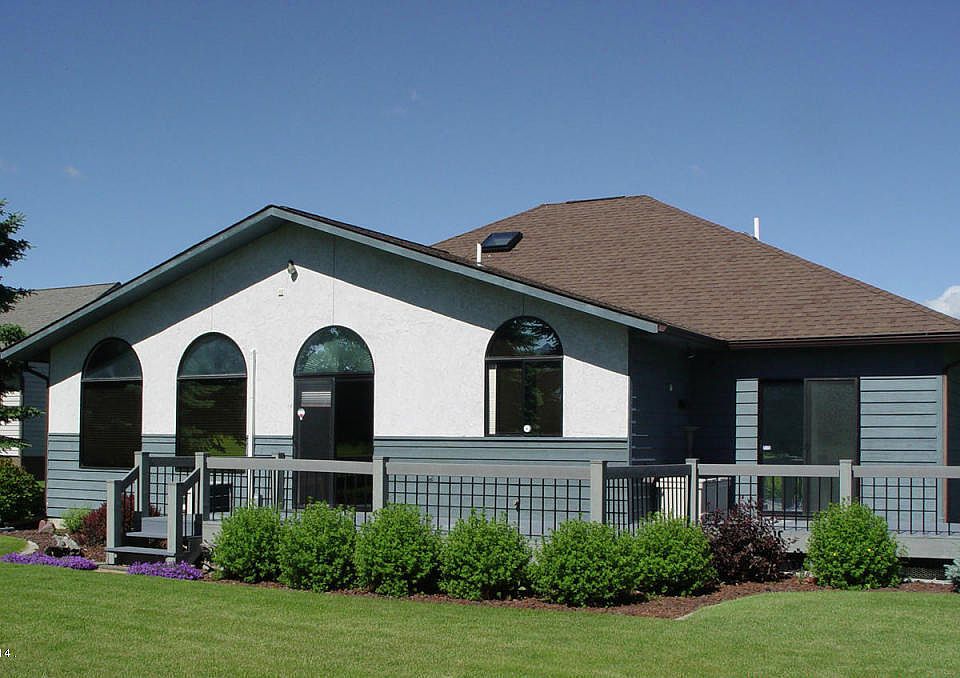 1st image of 292 Bayview Dr