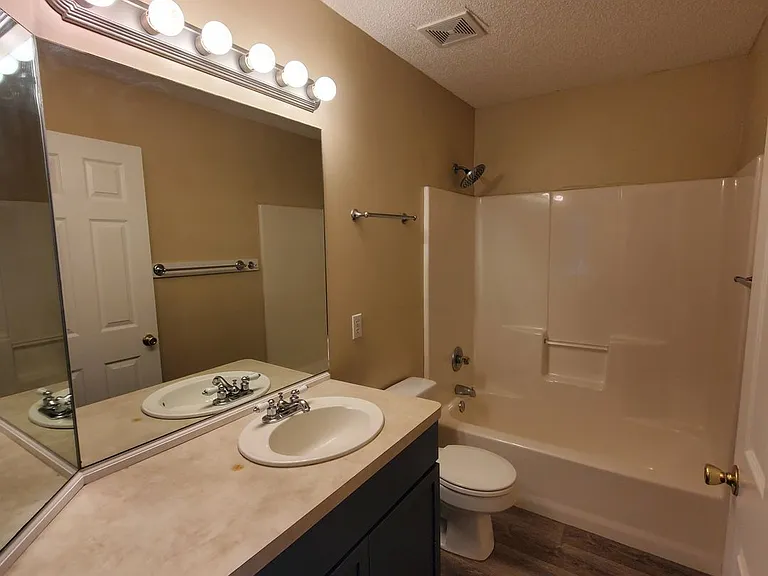 3401 Studstill Rd — Photo 8