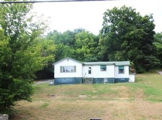 2271 Johnson Rd, Chickamauga, GA 30707