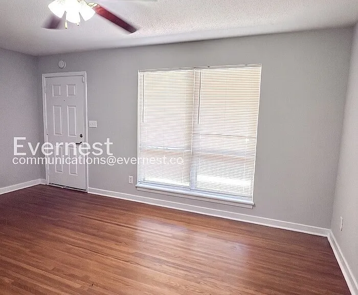 733 Glen Ridge Dr — Photo 12