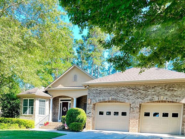 142 E Pleasant Colony Dr