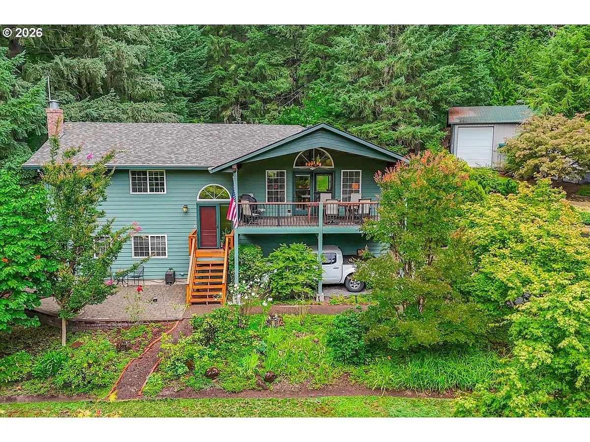 14550 NE Spring Creek Ln photo 1