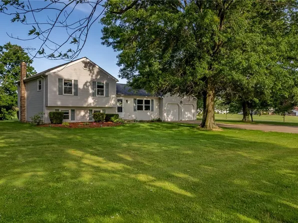7505 N Honeytown Rd, Smithville, OH 44677