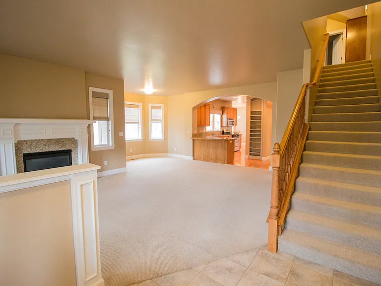 105 Taylor St — Photo 3