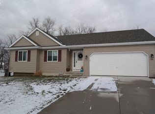1196 Cimmaron Ct, Davison, MI 48423