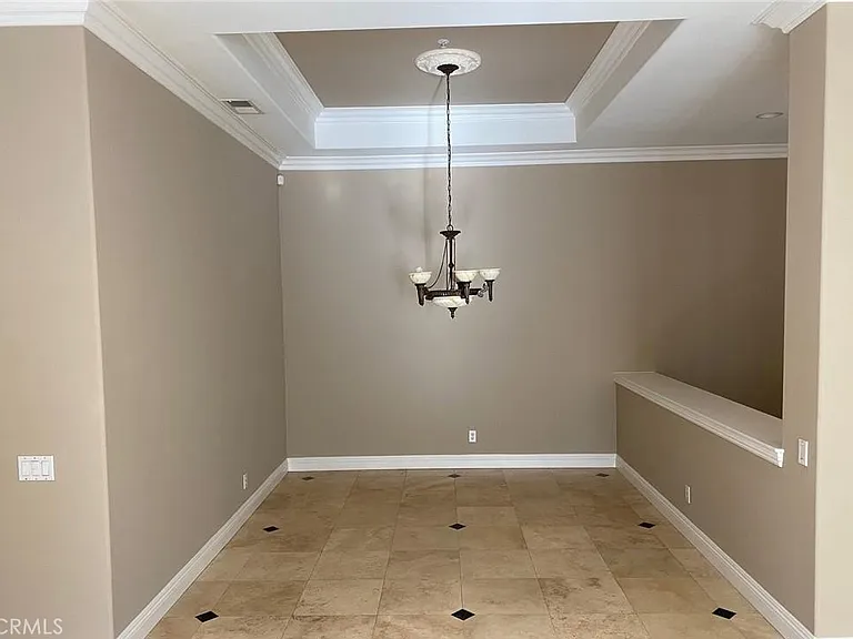 357 S San Vicente Ln — Photo 11