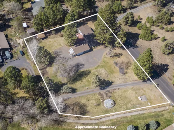 20061 Glen Vista Rd, Bend, OR 97703