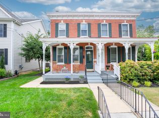 2454 W 16th St, Wilmington, DE 19806