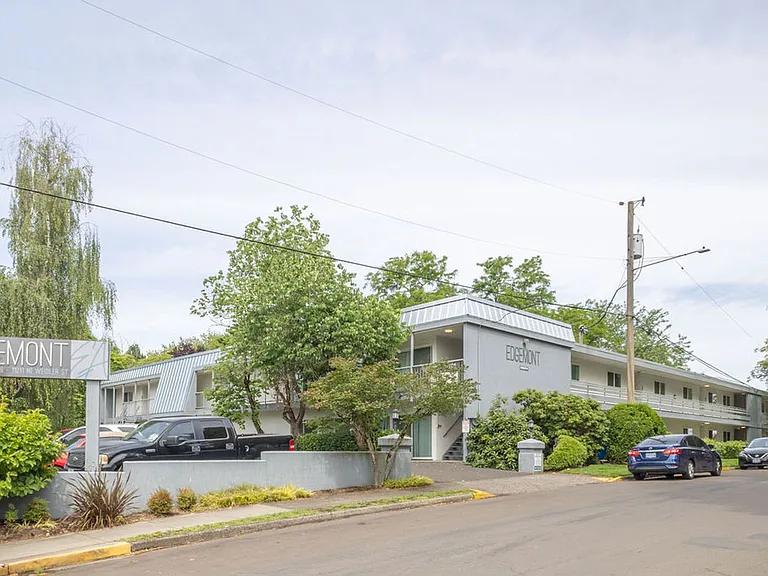 Edgemont Apartments — Photo 30