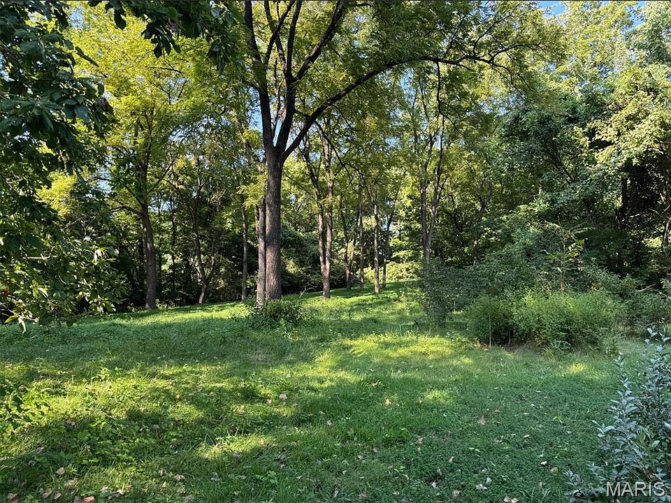1st image of 610 Carrico Rd