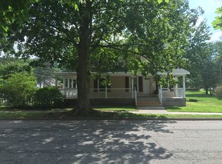 723 N Monroe St, Lowell, MI 49331
