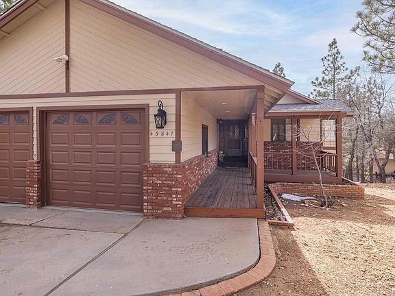 3rd image of 43847 Wolf Rd