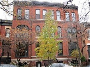 818 W Webster Ave, Chicago, IL 60614