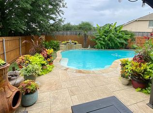 2852 Lacompte Dr, Dallas, TX 75227