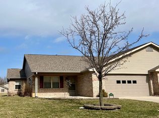 3928 Oak Trail Dr, Indianapolis, IN