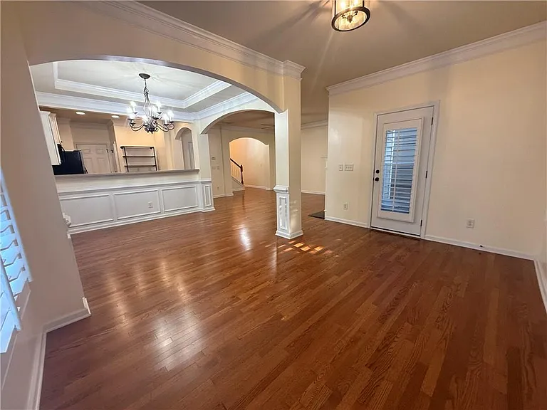 5475 Donehoo Ct — Photo 3