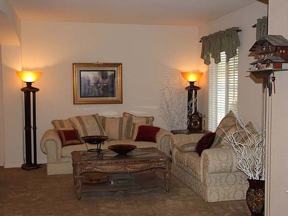 5th image of 2010 King Pine Dr