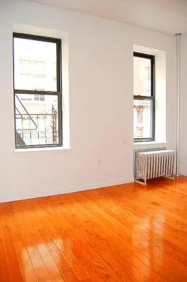 Rented by Landmark Real Estate | media 29