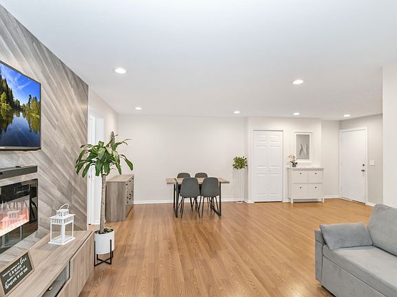 4th image of 268 N Carter St Unit 201