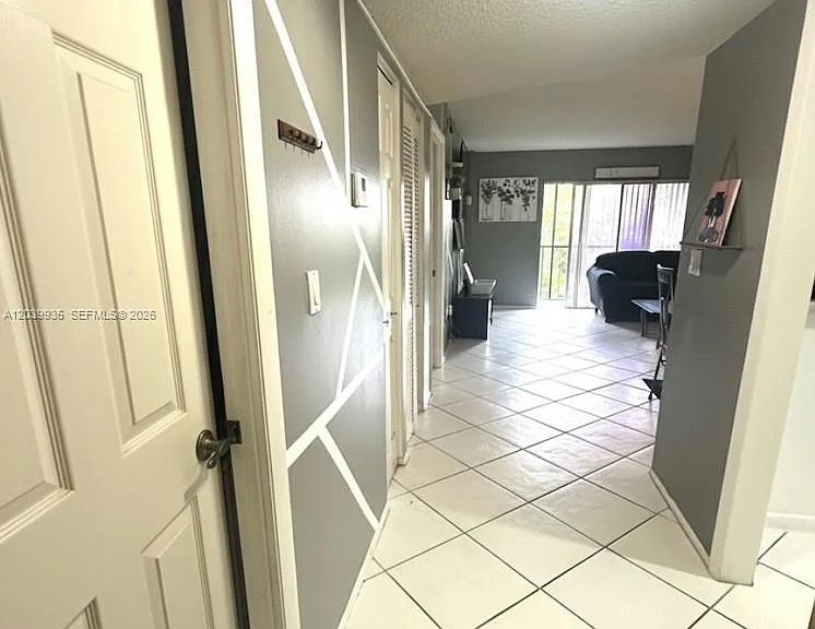 4158 Inverrary Dr #405 — Photo 2
